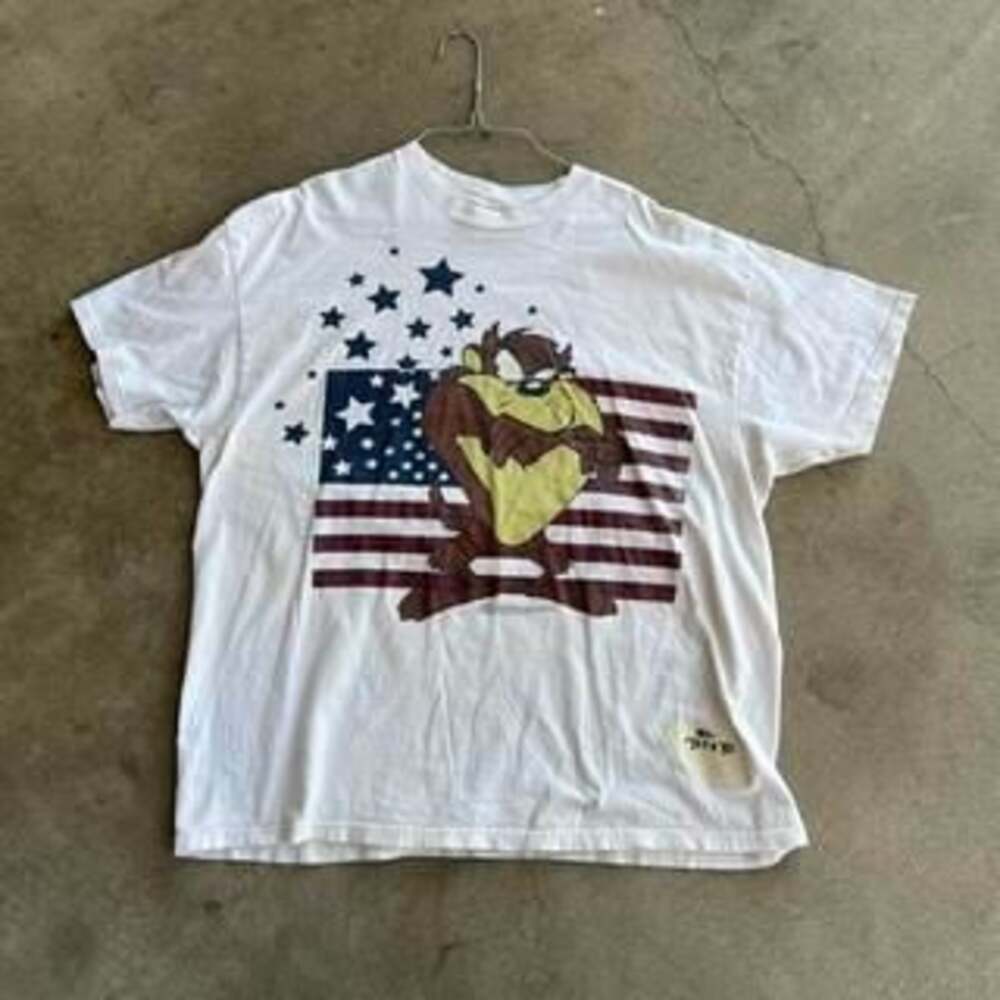 Vtg 1997 Taz Looney Tunes American Flag T-Shirt 2XL Made In USA